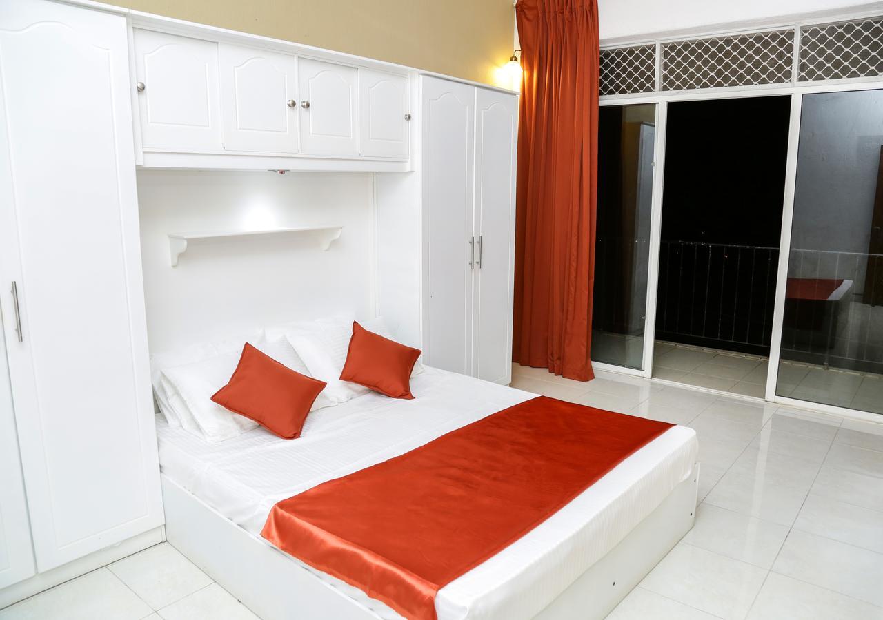 Che'S Villa Kandy Bagian luar foto