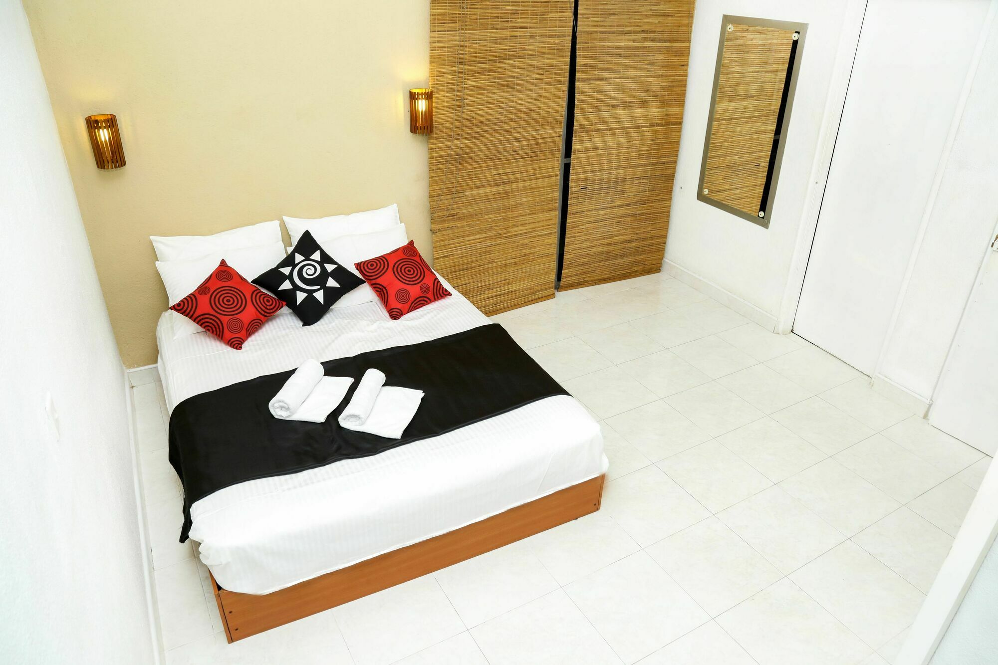 Che'S Villa Kandy Bagian luar foto